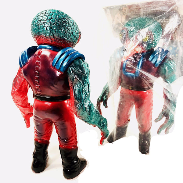 ALIEN MESIUS (9") vinyl figure by Karz Works