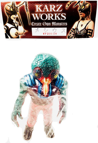 ALIEN MESIUS (9") vinyl figure by Karz Works