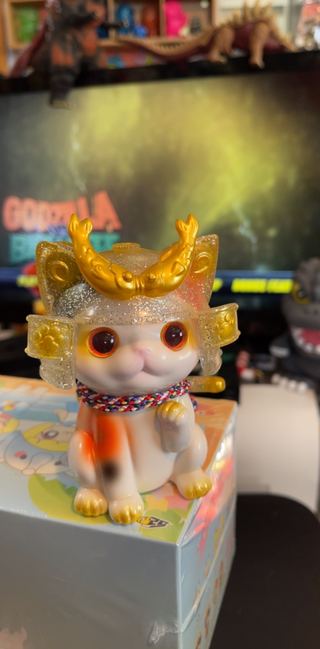 Michael’s calico gold glitter helmet