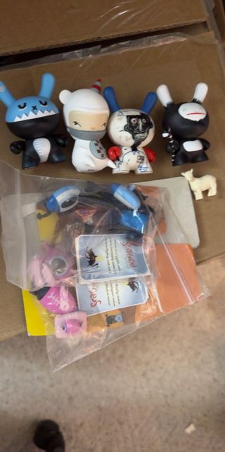 Bundle of vintage shortcakes collectible