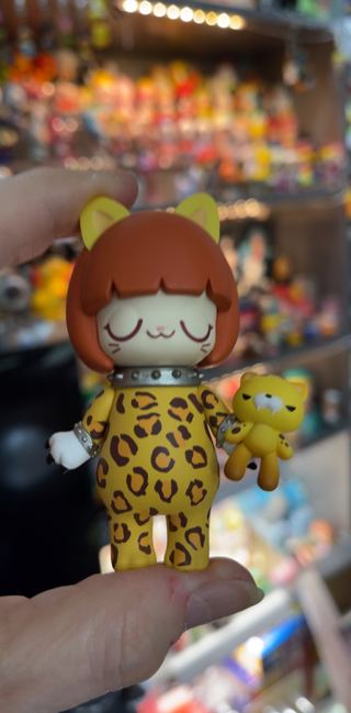 Miki Leopard collectible