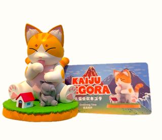 Kaiju Negora  Grooming Time by konatsu