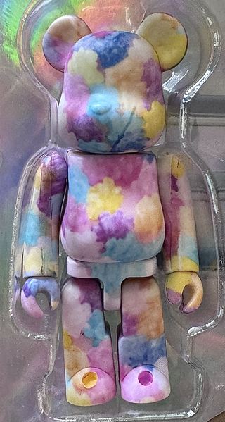 BEARBRICK Series 47, ARTIST, 100%, New in box