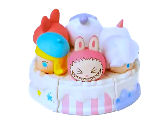 *Popmart's SET of 6 Different Tiny Cake Slice Characters